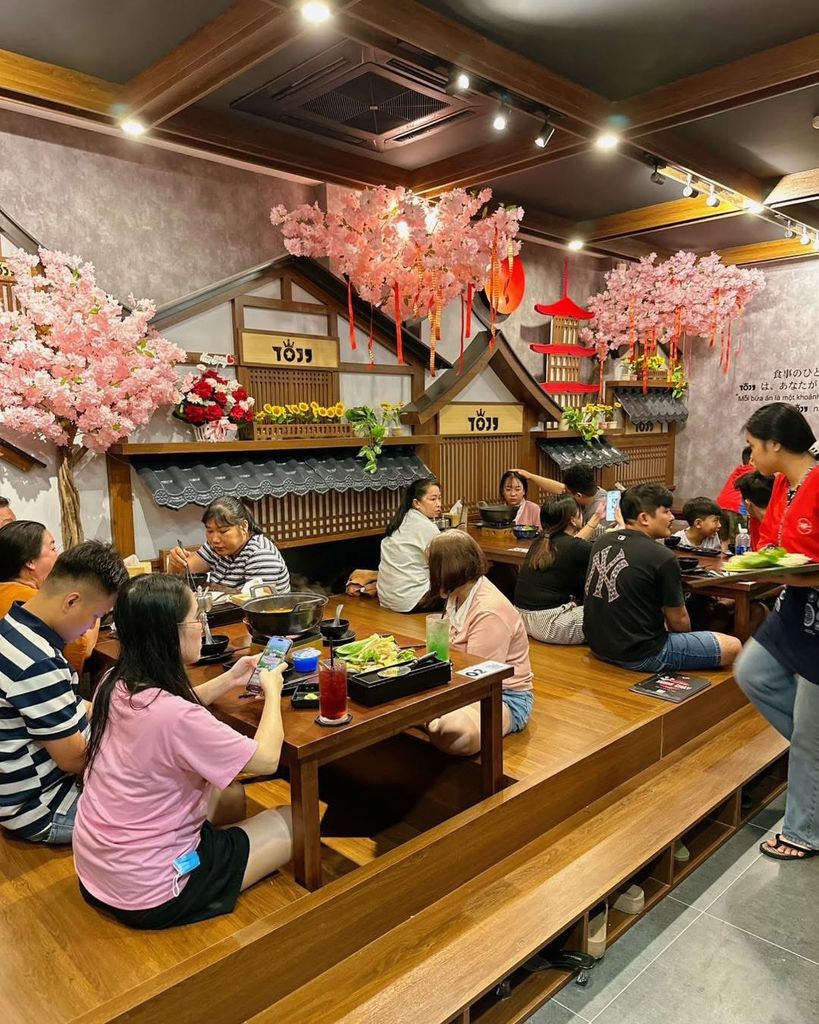 🌸 KHỞI SẮC MÙNG 1 – ẤM ÁP LỜI TRI ÂN 20/11