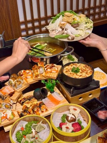 🌸 BÀN TIỆC CHAY RỰC LỬA MỞ MÀN MÙA XUÂN NHẬT BẢN NGAY TẠI TOJY 🌸