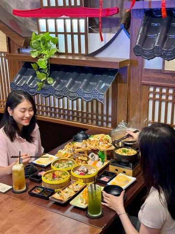 🔔 DING DONG! TOJY NHẮC BẠN ĐỪNG BỎ LỠ “CƠN MƯA ƯU ĐÃI” KHI ĐẶT BÀN TRƯỚC 🔔