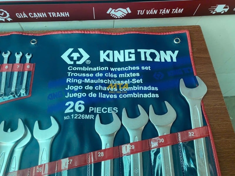 Cận cảnh thép CR-V và thiết kế 2 đầu của bộ cờ lê Kingtony 1226MR