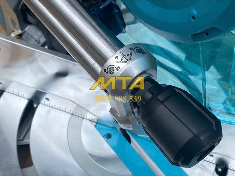 Khóa chỉnh góc cắt máy cưa đa góc Makita DLS211Z