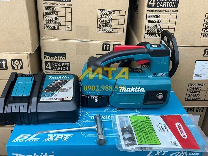Lam xích máy cưa xích pin Makita DUC254RT
