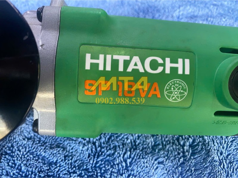 Logo Hitachi SP18VA trên thân máy đánh bóng chính hãng