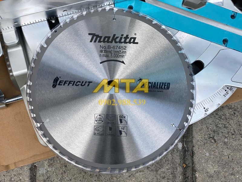 Lưỡi cưa 305mm trên máy cưa đa góc Makita DLS211Z