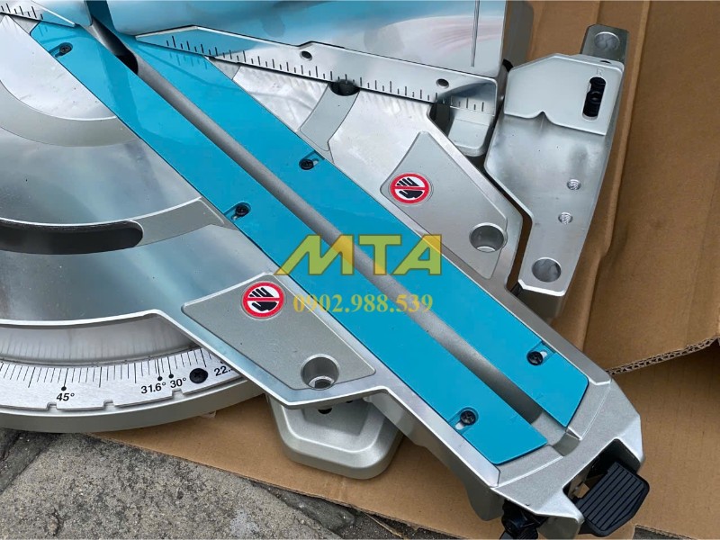 Mâm xoay cắt góc của máy cưa Makita DLS211Z