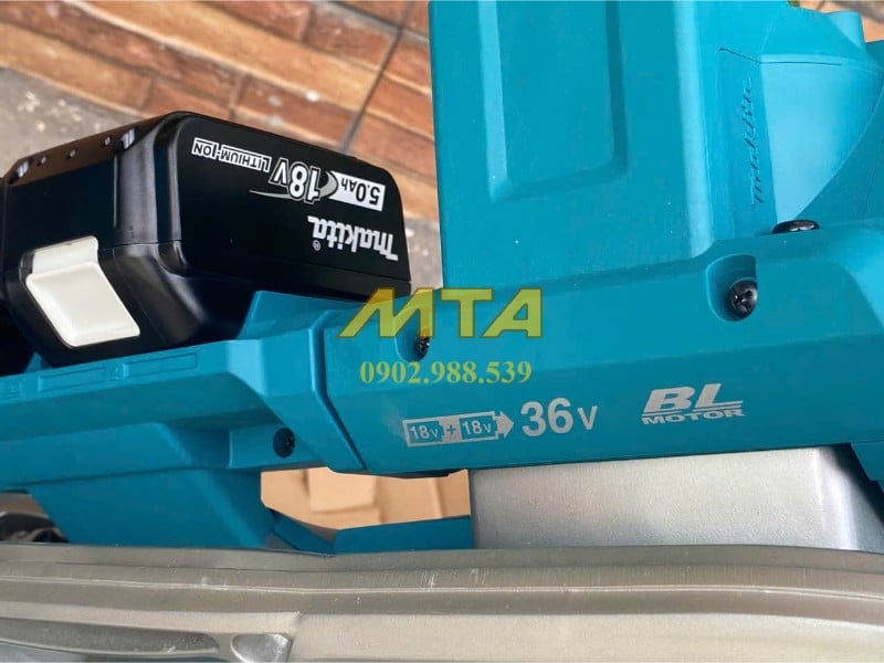Máy cưa Makita DLS211Z dùng 2 pin 18V LXT