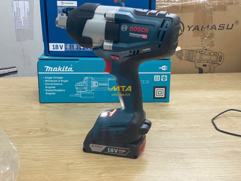 Máy siết bu lông dùng pin Bosch GDS 18V-1050 H chính hãng