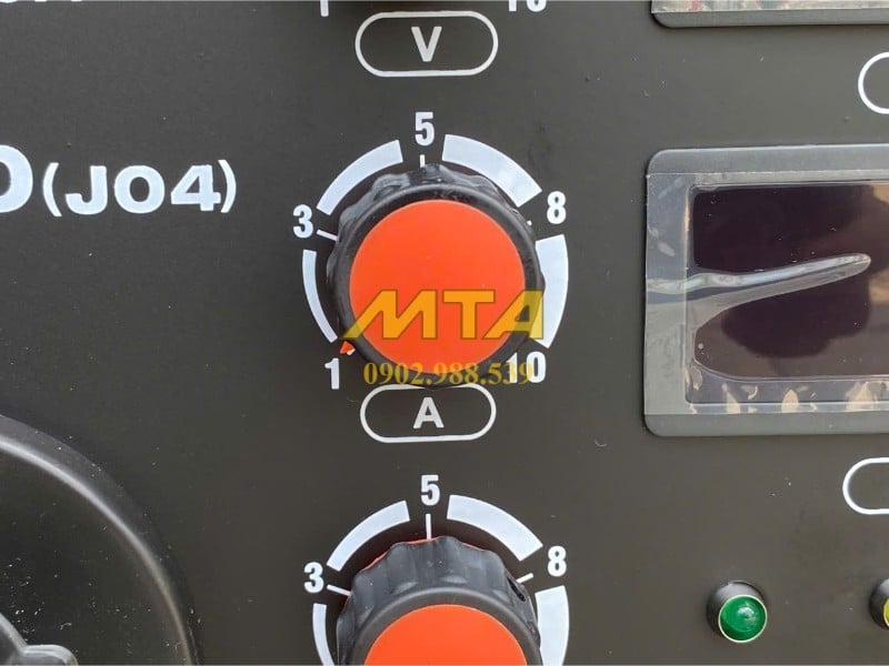 Nút chỉnh thông số máy hàn MIG đầu liền 380V Jasic MIG250 J04