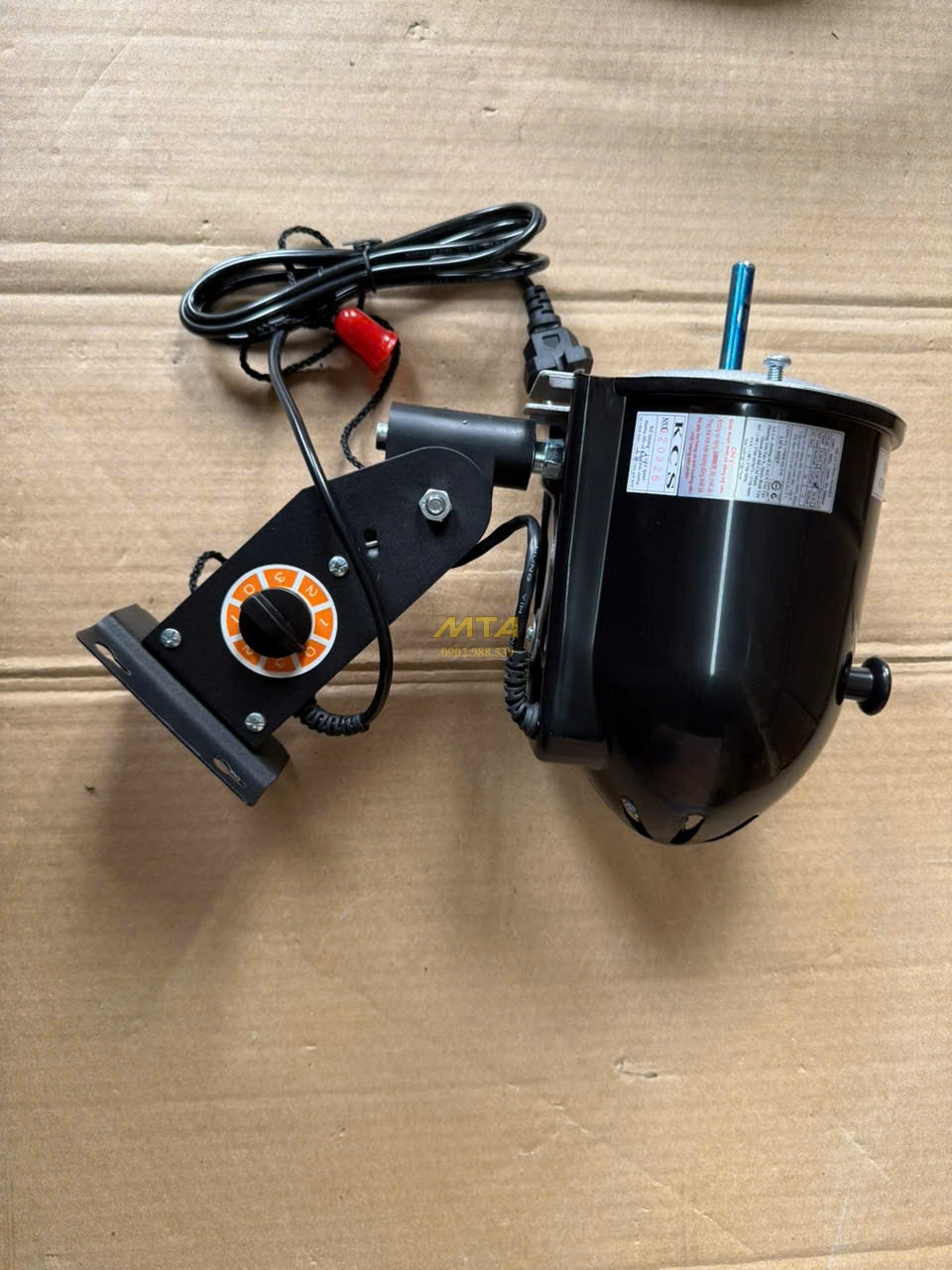 Chi tiết quạt treo công nghiệp lifan T-20CN(N) New 220V 50Hz cánh 50cm 130W