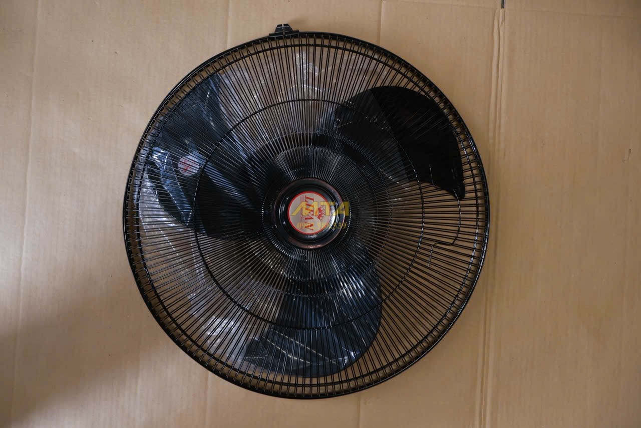 Chân quỳ vững chãi của quạt sàn lửng S-20CN-CQ