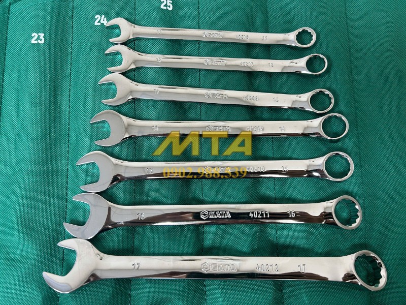 Cờ lê SATA 09027 siết bu lông thực tế