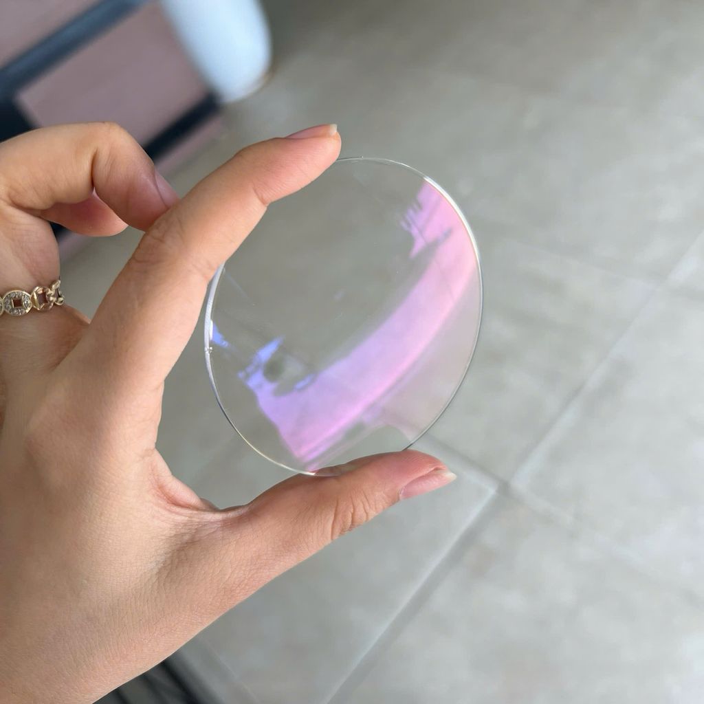 TRÒNG KÍNH MYKOLOR KLO 1.61 BLUEUV.PHOTOGREY – GIẢI PHÁP BẢO VỆ MẮT TOÀN DIỆN TRONG MỌI ĐIỀU KIỆN ÁNH SÁNG