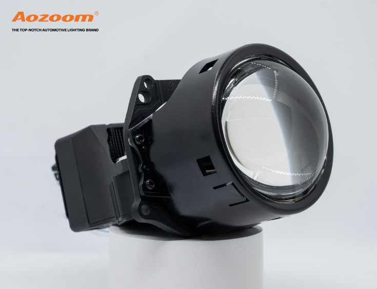 Bi-LED projector headlights combine low beam, high beam, LED technology and projector optics