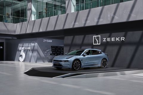 ZEEKR VÀ THAM VỌNG XE ĐIỆN CAO CẤP TOÀN CẦU CỦA GEELY