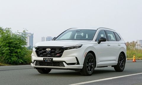 NHỮNG MẪU XE HYBRID PHỔ THÔNG ĐƯỢC GIẢM GIÁ TRƯỚC THỀM GIẢM THUẾ