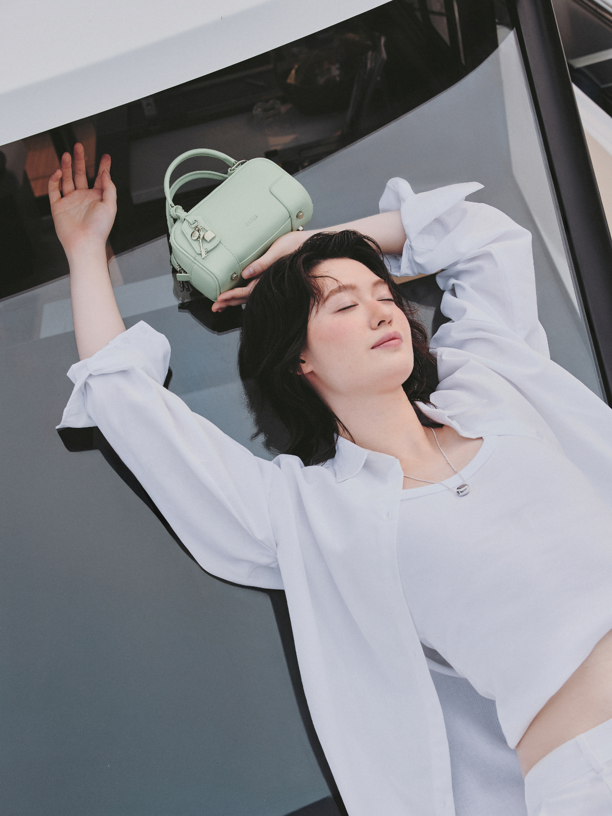 Sản phẩm c&ugrave;ng bộ sưu tập