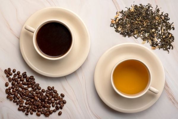 Quà tặng sếp nữ lý tưởng là trà thảo mộc và cà phê