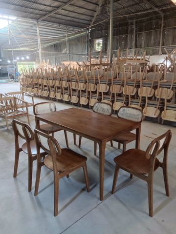 Nhà hàng Tân Phú