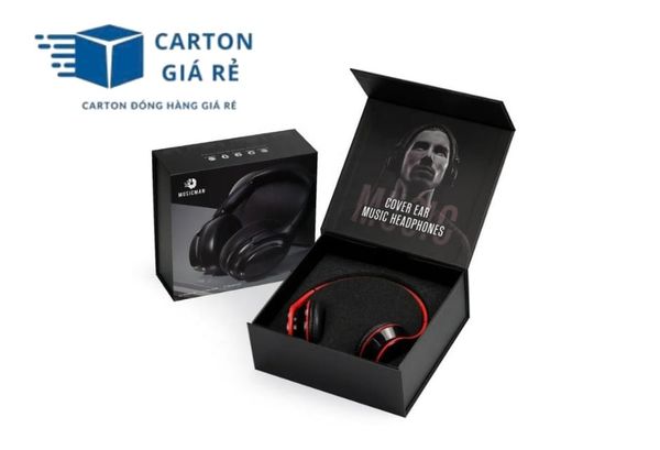 Đóng tai nghe bằng hộp carton nắp cài có cần chèn thêm chống sốc không? - Cartongiare