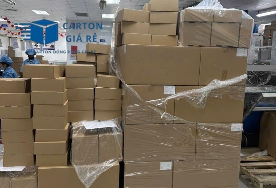 Thùng carton đóng hàng dễ xếp chồng, tiết kiệm diện tích - Cartongiare