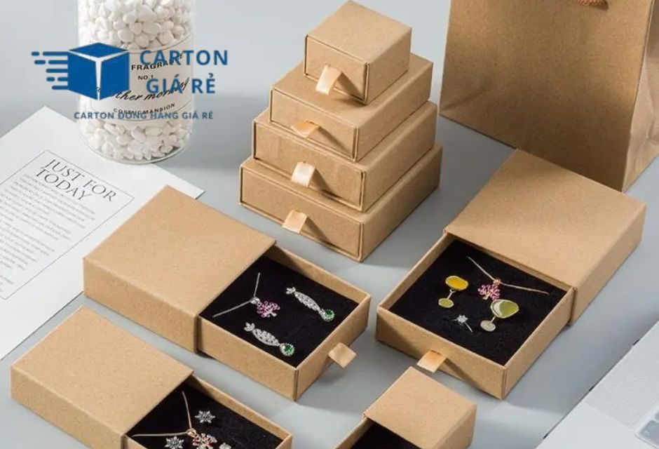 Hộp carton nhỏ đựng trang sức - Cartongiare