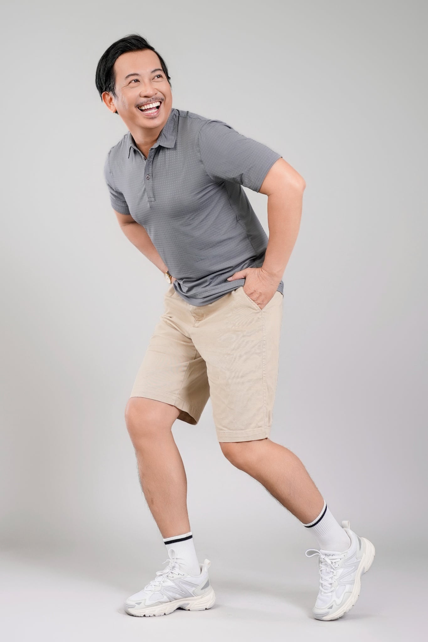 Quần Short Kaki Nam Trung Niên – Thanh Lịch, Dễ Mặc Và Đầy Phong Độ