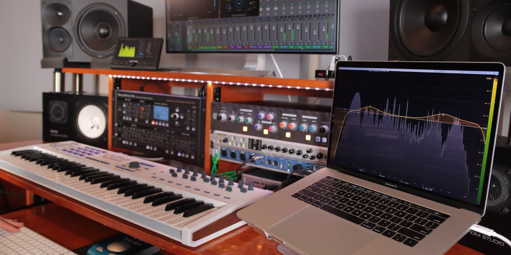 05 thiết bị cần có để bắt đầu làm nhạc tại nhà