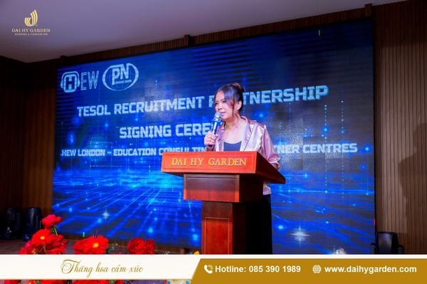 BÍ MẬT MỘT TIỆC KHAI TRƯƠNG THU HÚT: KHÔNG NẰM Ở QUY MÔ MÀ Ở TRẢI NGHIỆM