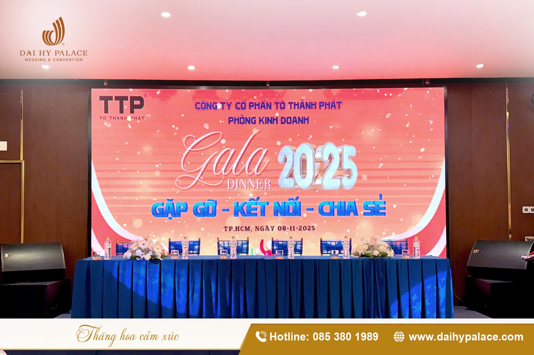 TIỆC TRI ÂN KHÁCH HÀNG SANG TRỌNG CHUẨN 5 SAO TẠI ĐẠI HỶ