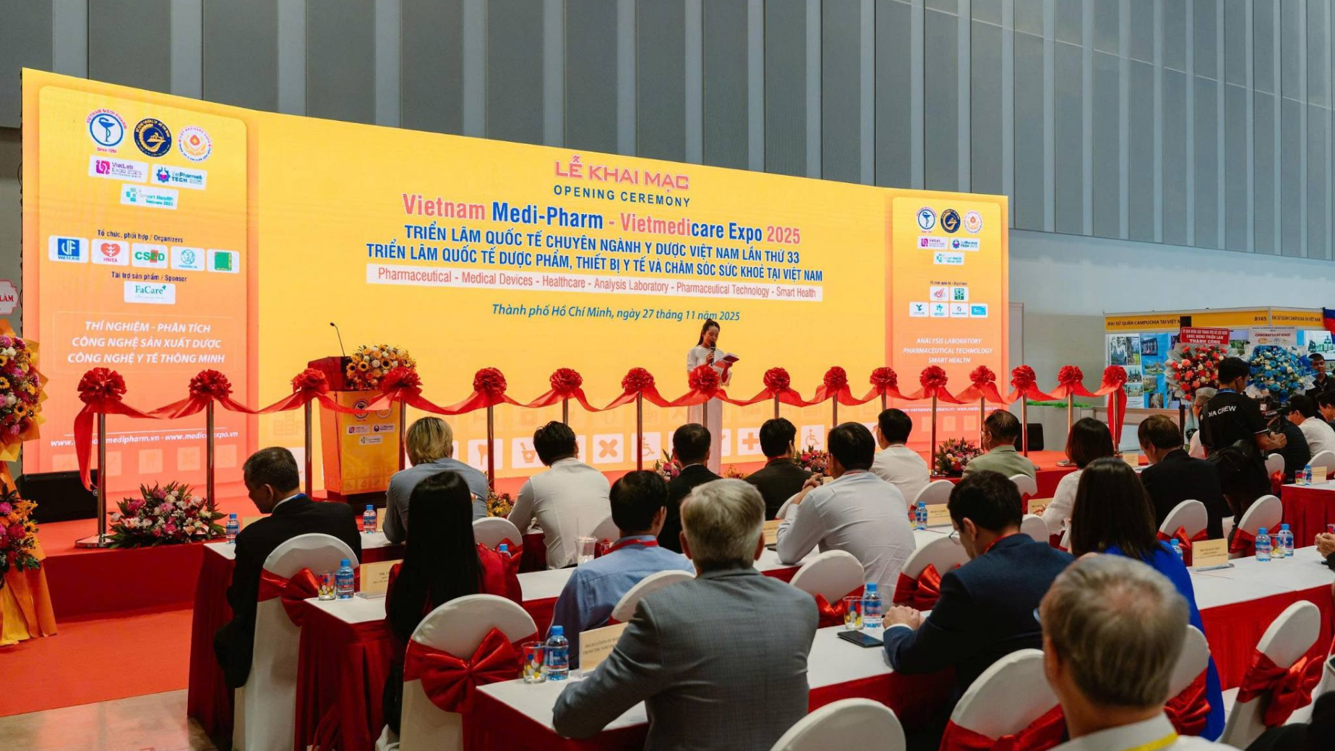 Ladophar nổi bật tại Triển lãm Quốc tế Dược phẩm & Thiết bị Y tế Việt Nam 2025