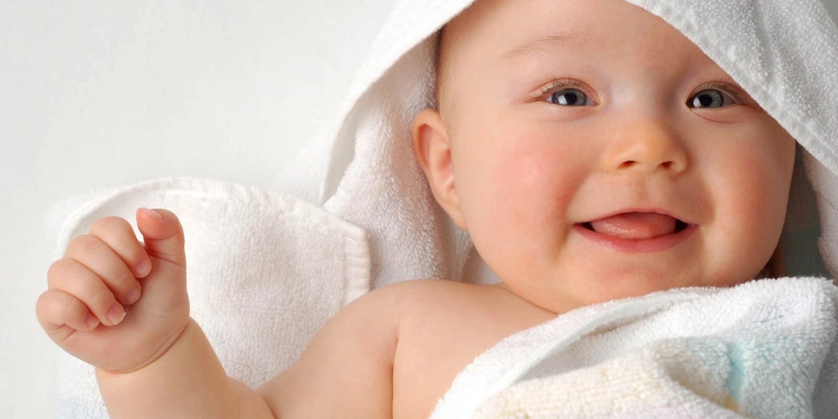 10+ Trò Chơi Cho Bé 0-6 Tháng Phát Triển Trí Não & Vận Động