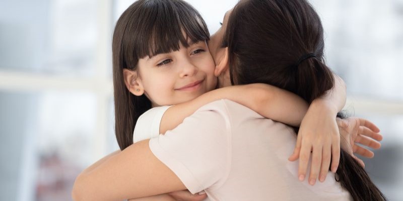 5 Bí Quyết Quản Lý Cảm Xúc Khi Nuôi Con