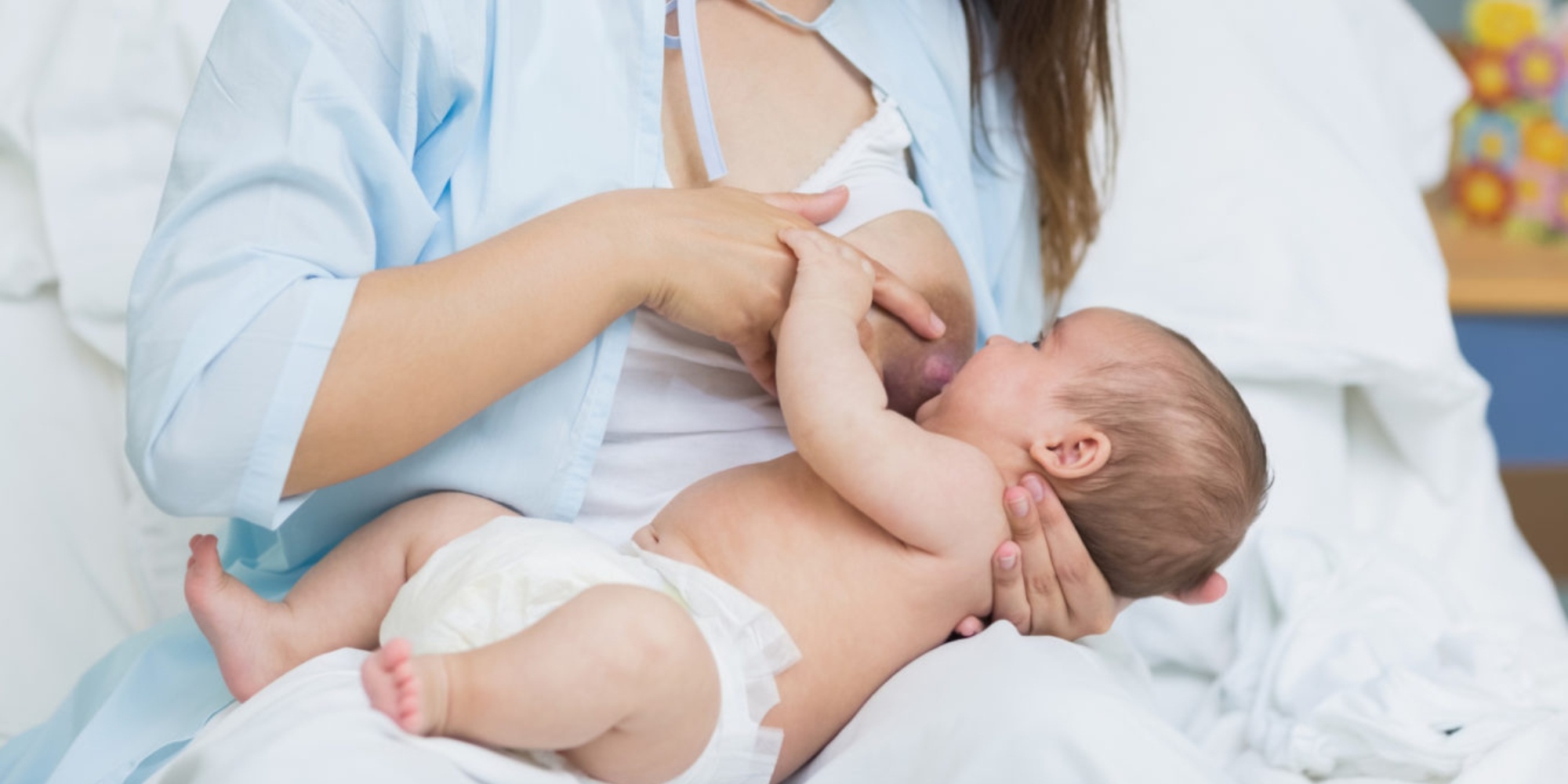 Sữa Mẹ và Thuốc: Cẩm Nang Tra Cứu Nhanh & Khoa Học Cho Mẹ Bỉm