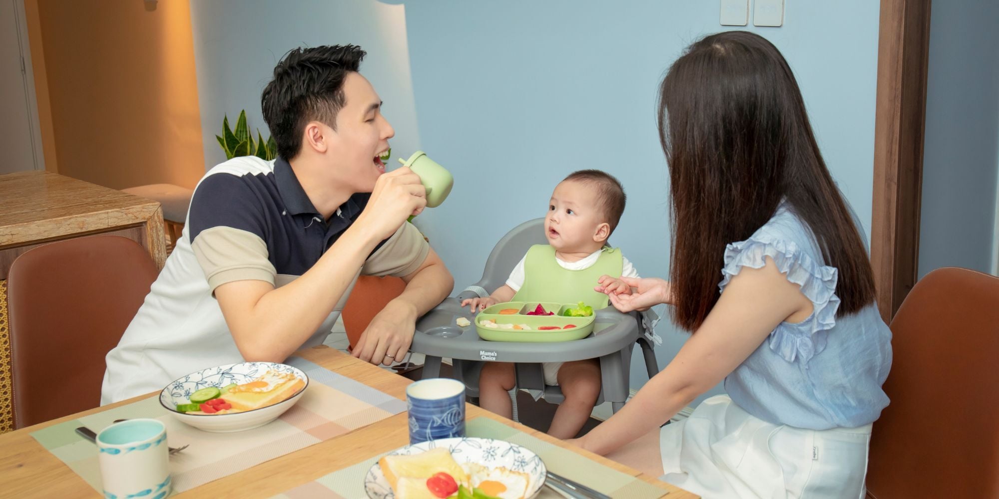 Tại Sao Bé Biếng Ăn Sau Nghỉ Lễ Tết? Giải Pháp Khoa Học Cho Mẹ