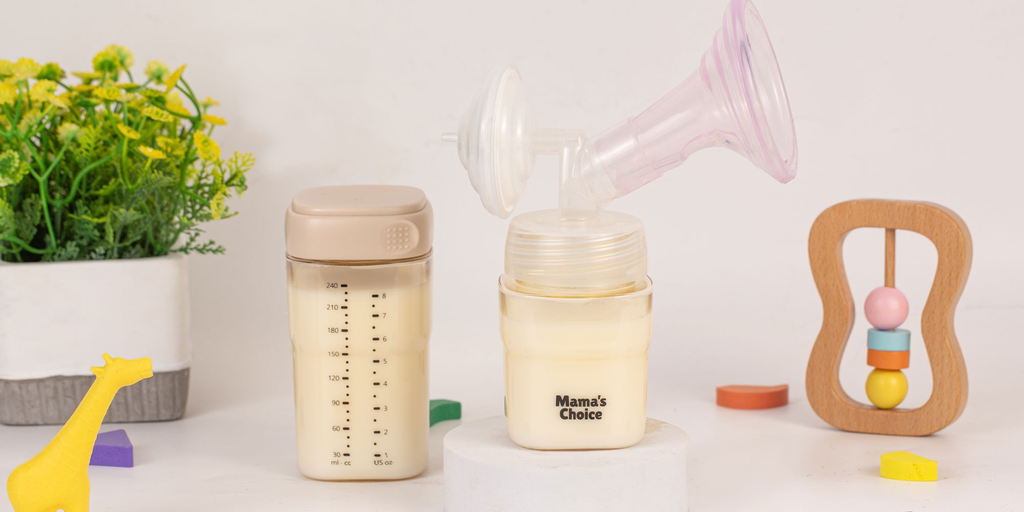 Vì sao các mẹ chuyển từ phễu nhựa sang phễu silicone Mama’s Choice?