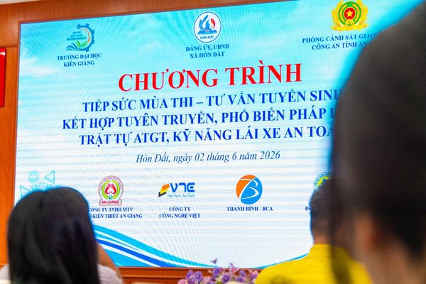 CHUNG TAY VÌ THẾ HỆ TRẺ – ĐỒNG HÀNH CÙNG ƯỚC MƠ TƯƠNG LAI