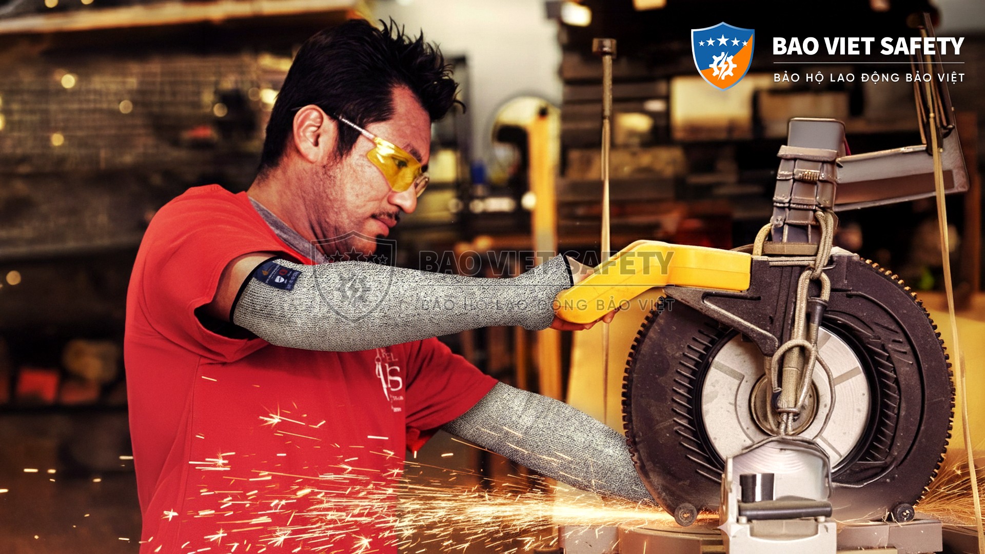 Găng Tay Chống Cắt Delta Plus VenicutCM1 (Venicut5M) – Bảo Vệ Tay Level 5 Tối Ưu