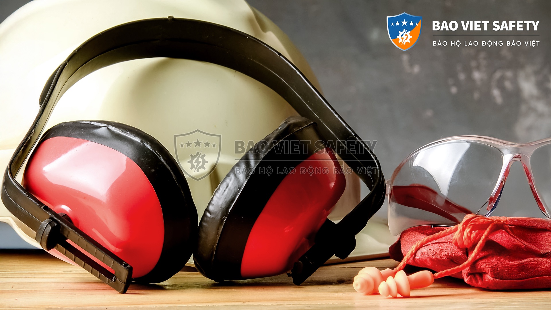 Khi Nào Sử Dụng Nút Tai Chống Ồn và Tai Nghe Chống Ồn?