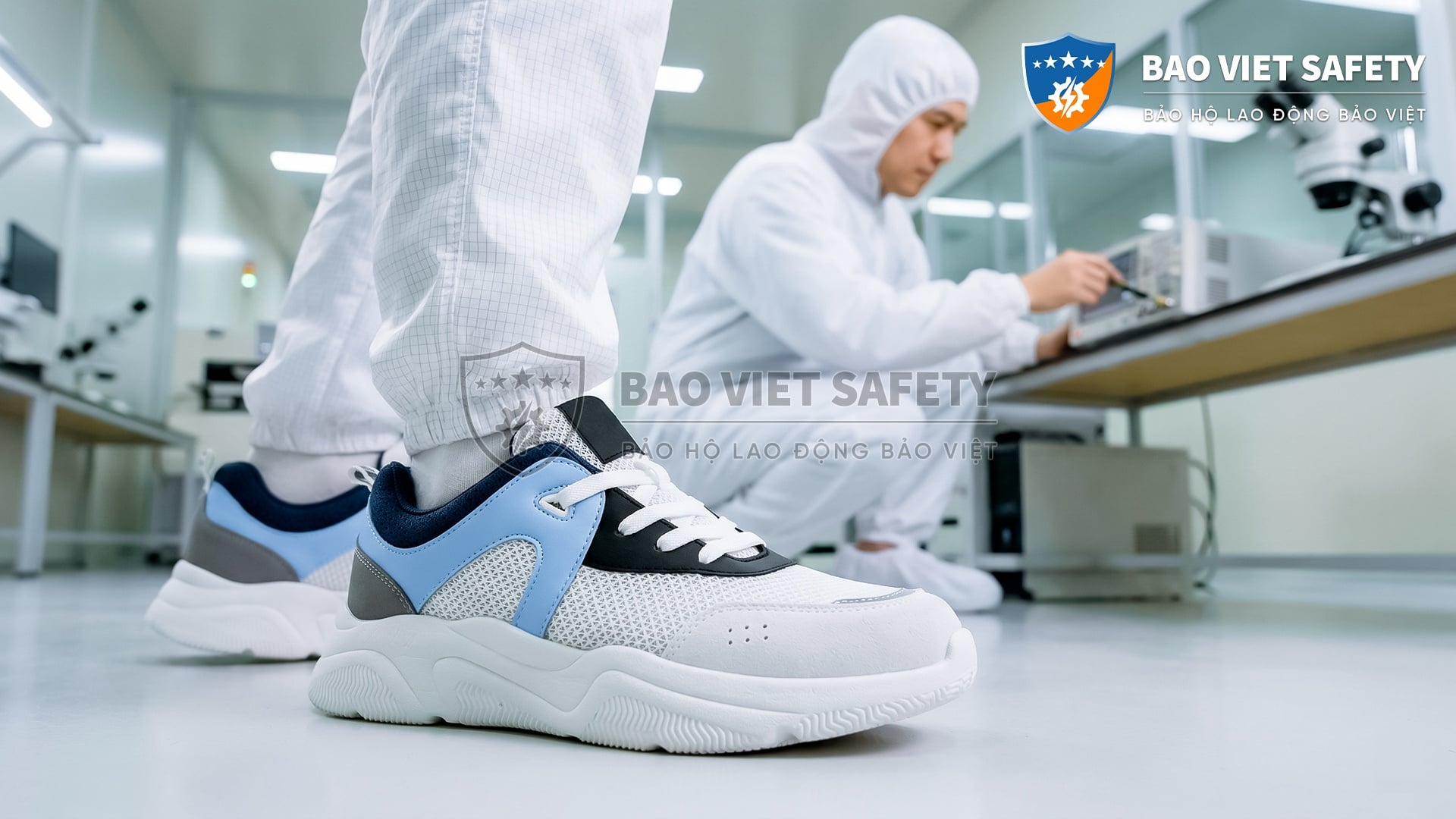 Giày Bảo Hộ Chất Lượng Cho Phòng Sạch – An Toàn Và Kiểm Soát Tĩnh Điện
