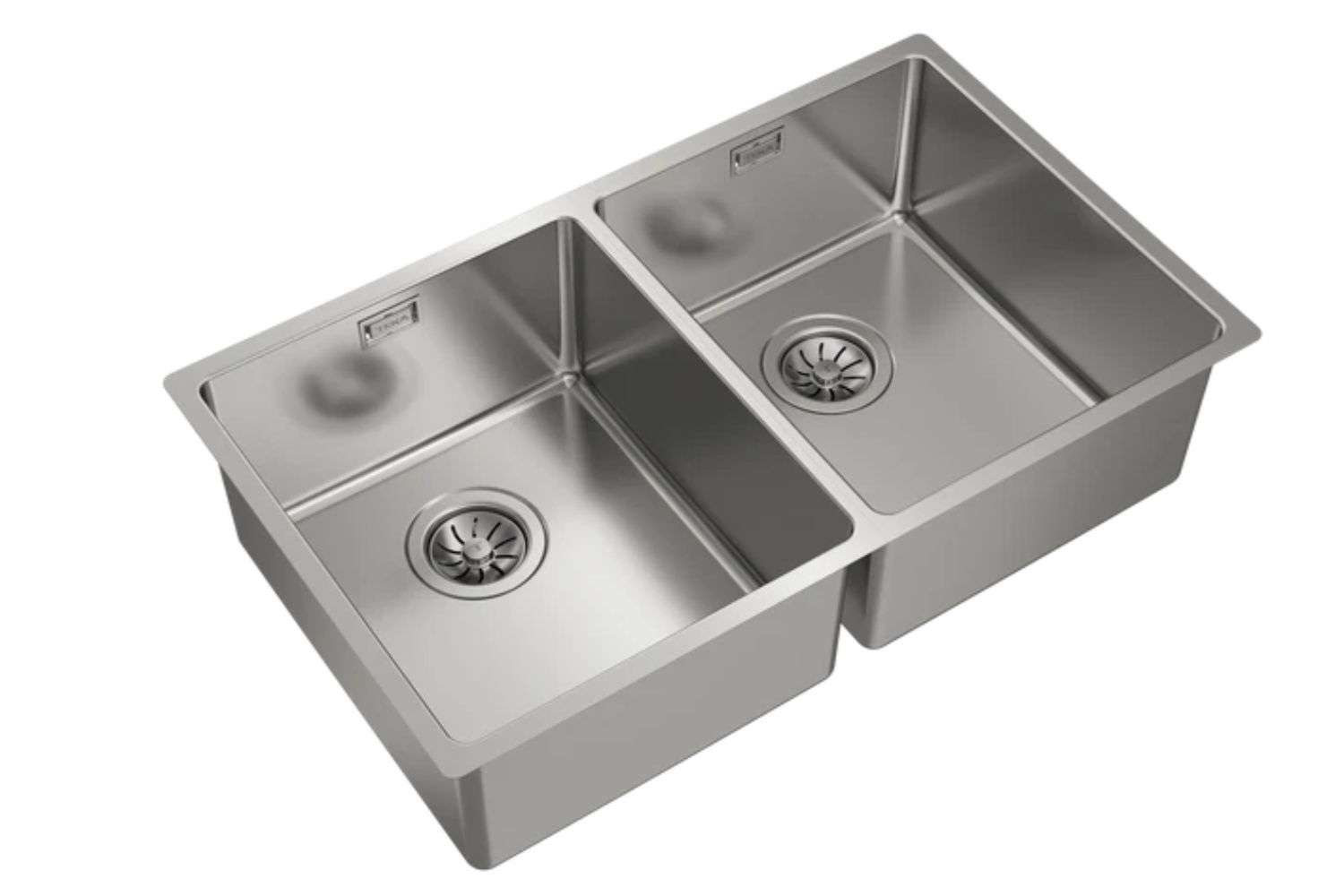 Bồn Teka Be Linea RS15 2B 740 trang bị rốn xả nước kích thước lớn giúp thoát nước nhanh chóng và hiệu quả