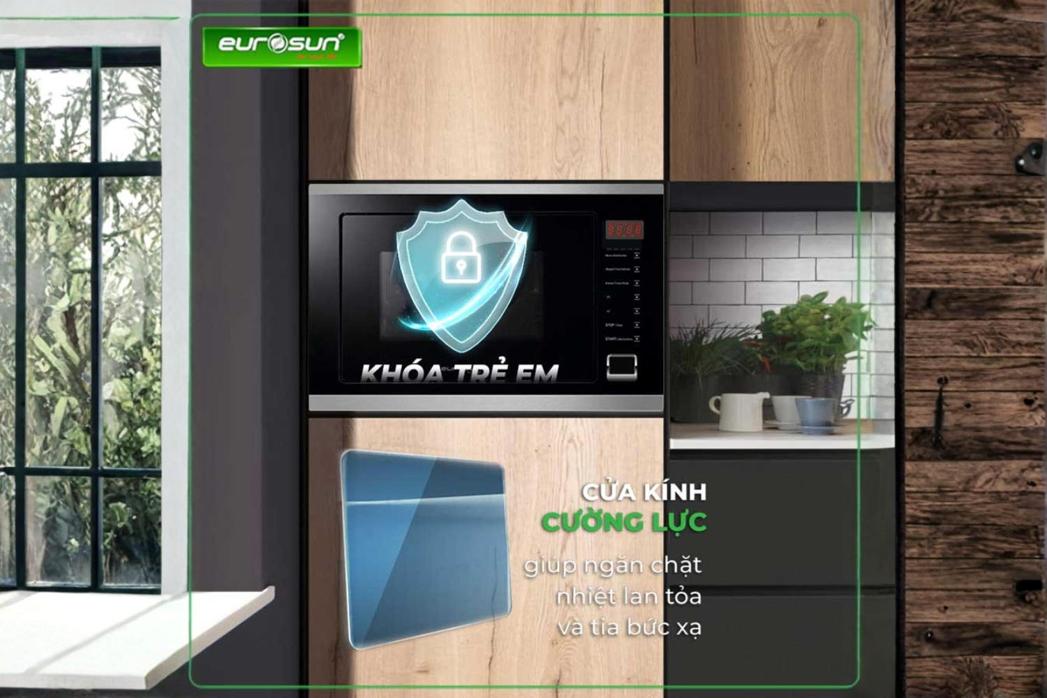 Cửa lò được thiết kế chắc chắn với kính cường lực nhiều lớp, cách nhiệt hiệu quả