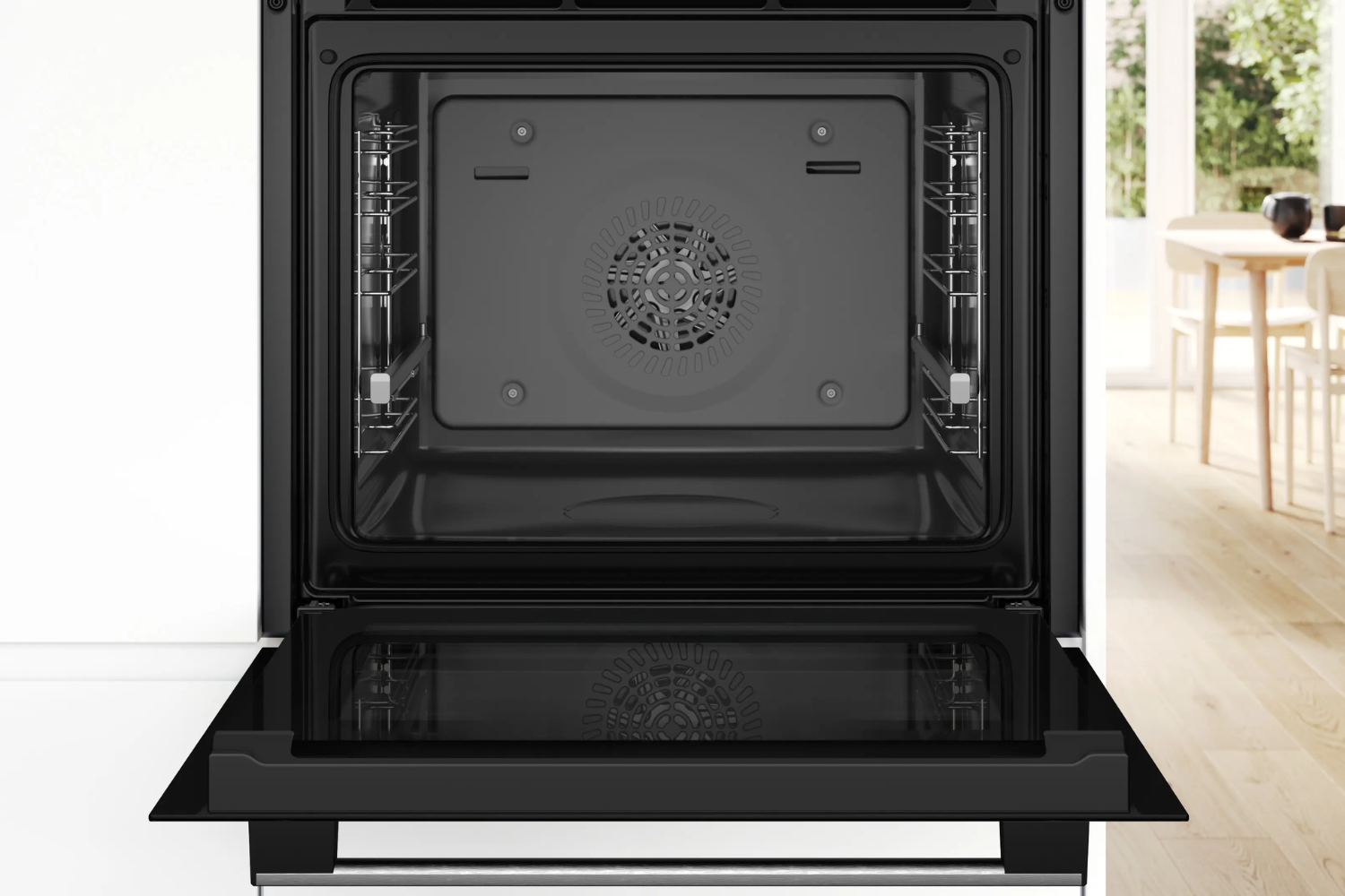 Khoang lò được phủ men Enamel Anthracite có khả năng chịu nhiệt cao