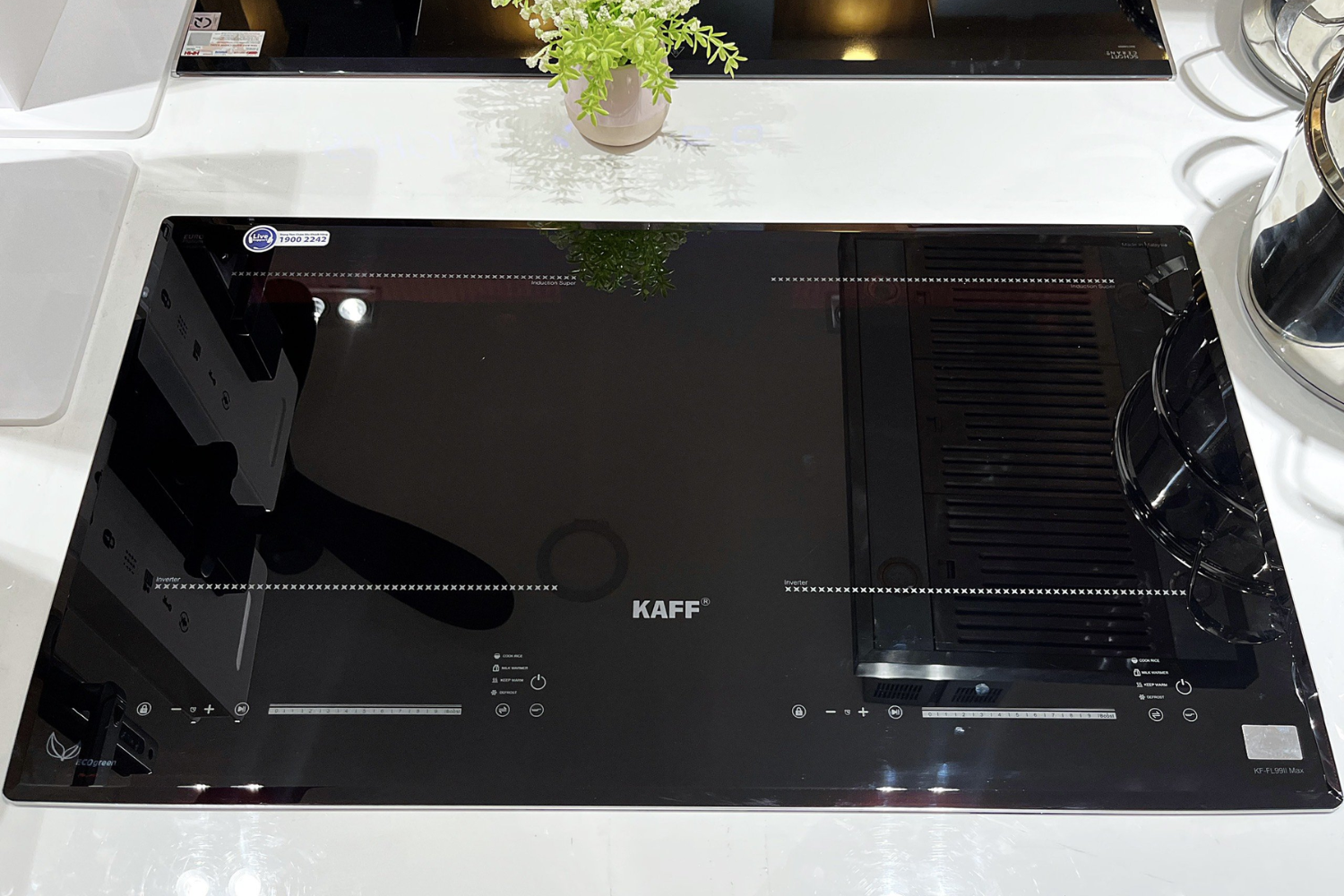 Bếp từ KAFF KF-FL99II MAX thiết kế với hệ thống bảo vệ đa tầng