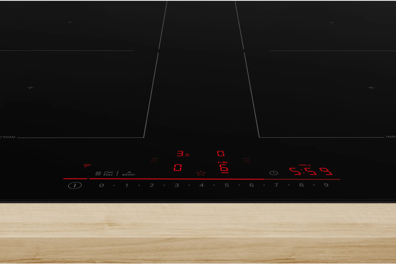 Bảng điều khiển cảm ứng cho phép chọn 17 mức công suất