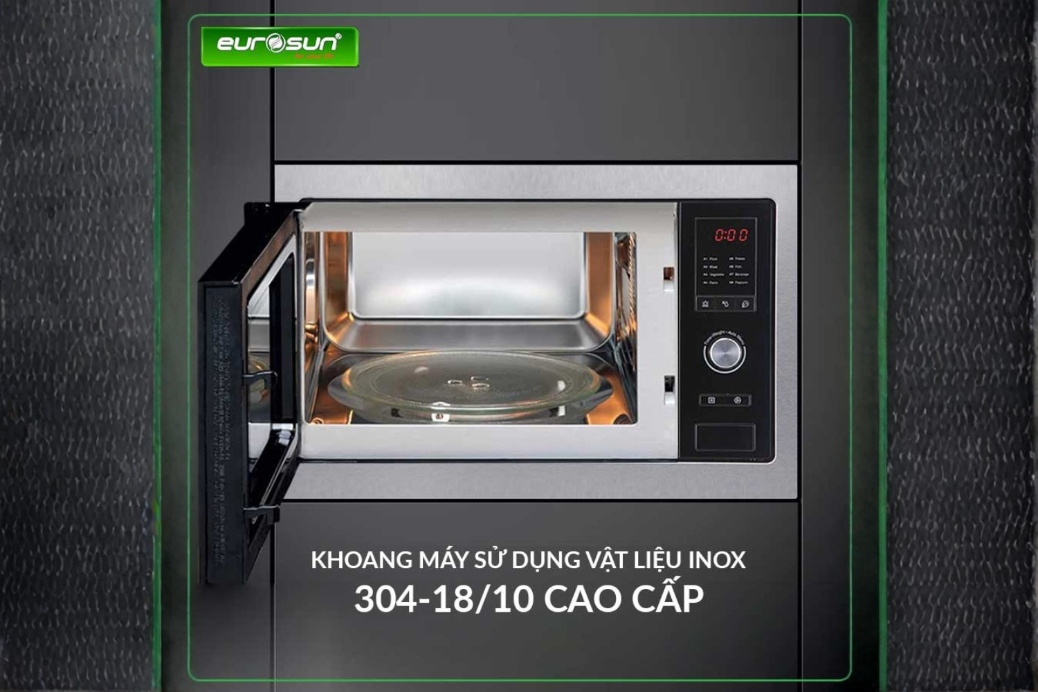 Khoang lò Eurosun MWO-28EU được chế tạo từ Inox 304 (18/10) đạt tiêu chuẩn an toàn thực phẩm