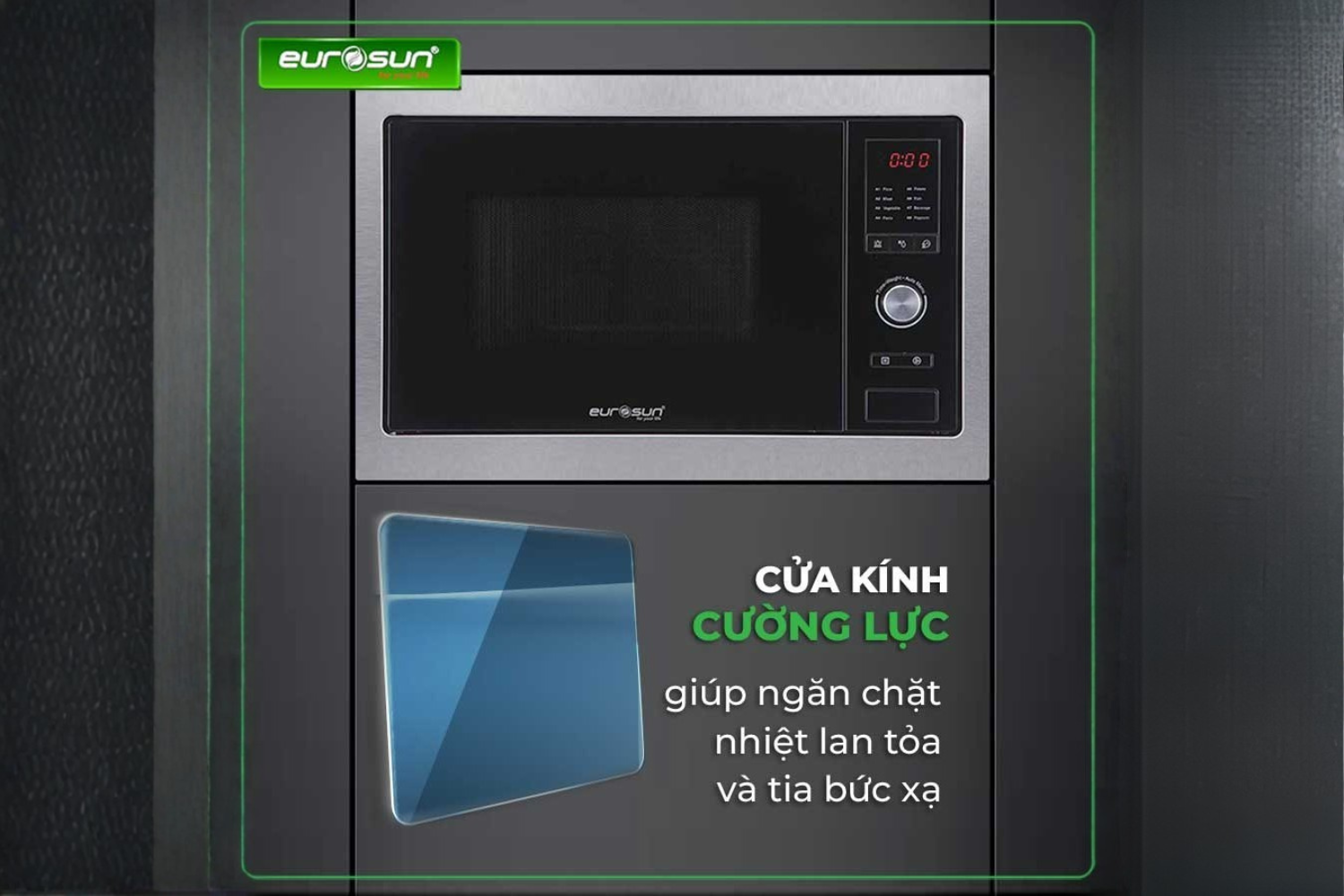 Cửa lò được trang bị kính cường lực nhiều lớp, giúp hạn chế tối đa việc tỏa nhiệt ra bên ngoài