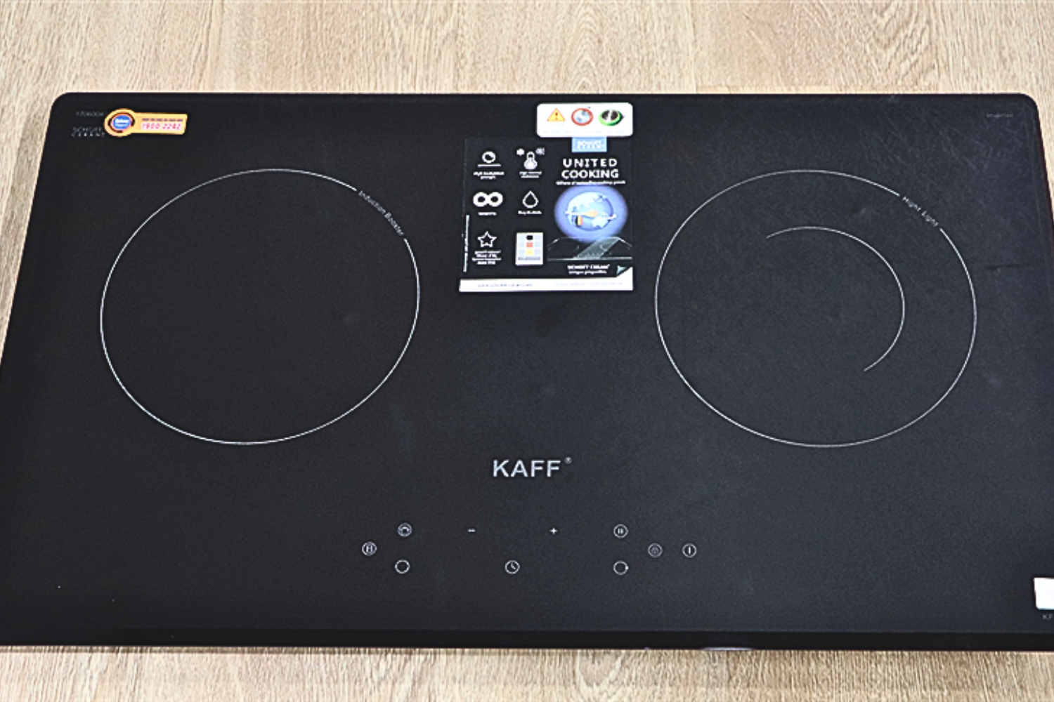 KAFF KF-FL109 dùng thương hiệu kính gốm kính cao cấp đến từ Đức Schott Ceran