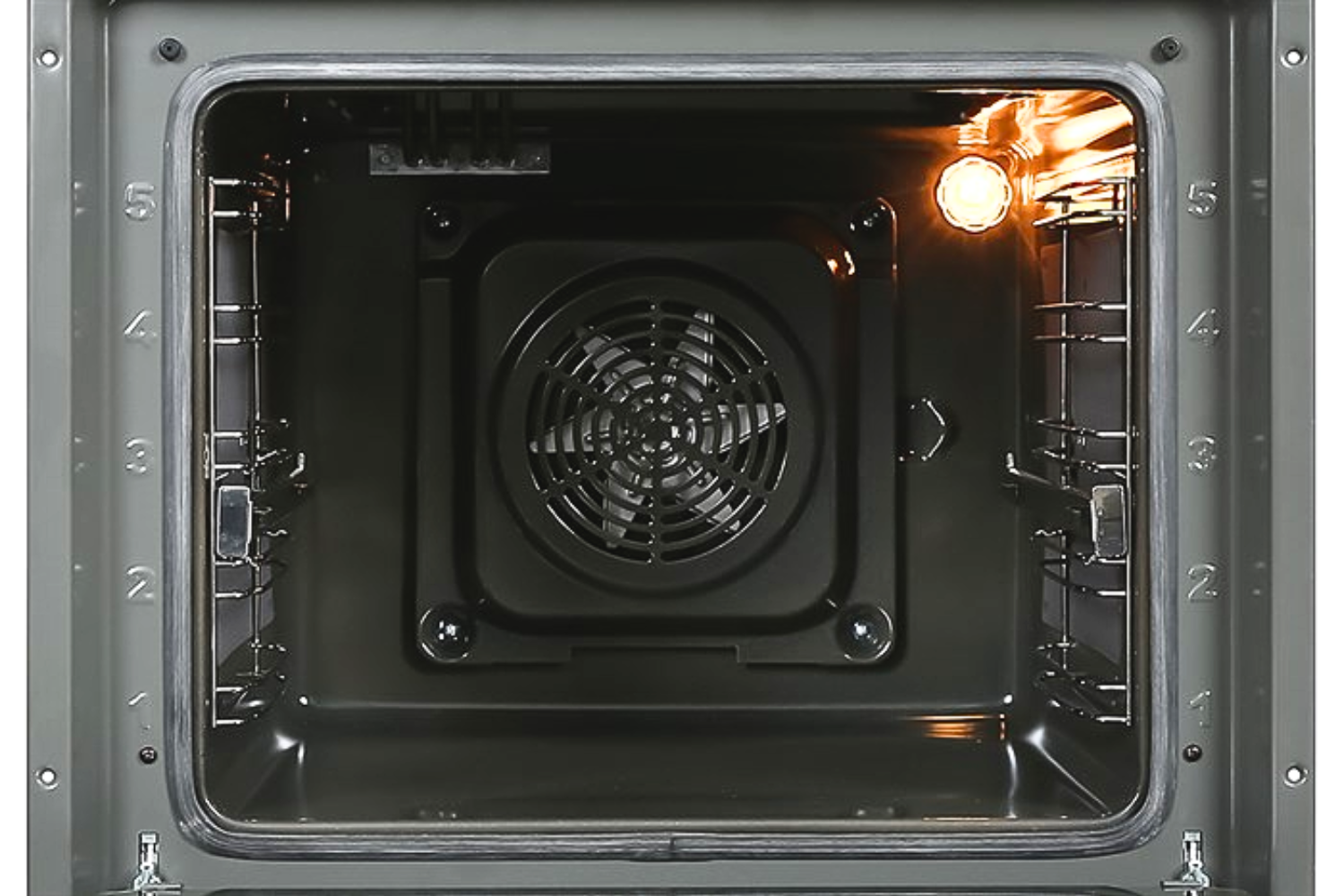 Lò nướng âm tủ Hafele HO-KT60J sở hữu dung tích 65 lít, gồm nhiều vi trí khay nướng