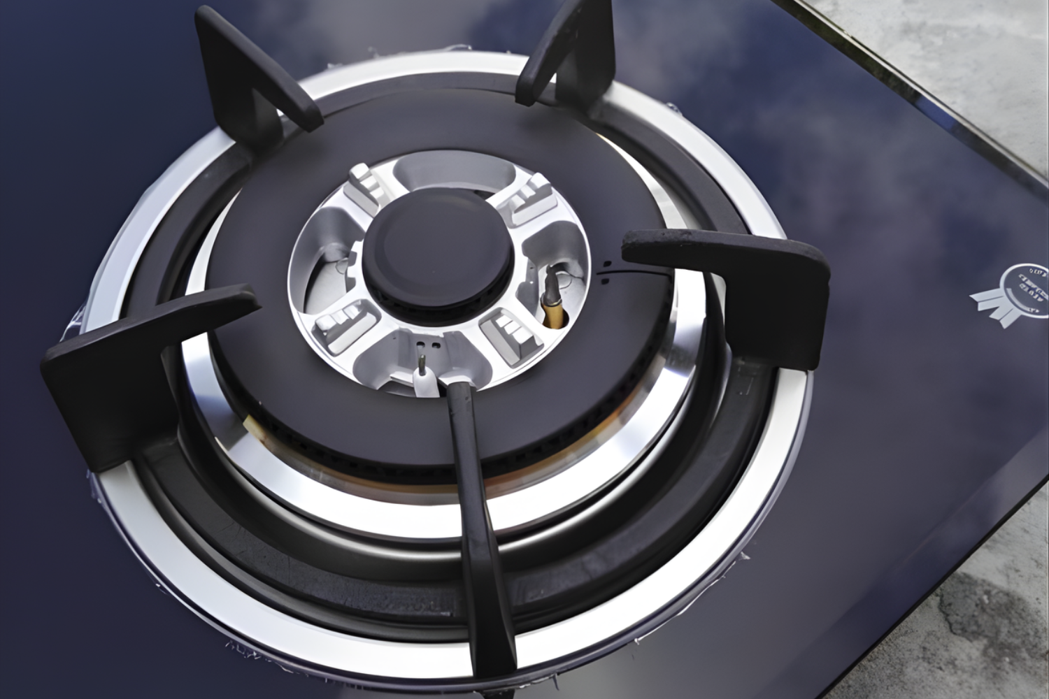 Bếp gas Kaff KF-228 có mức tiêu thụ khoảng 0.30 kg/h mỗi lò