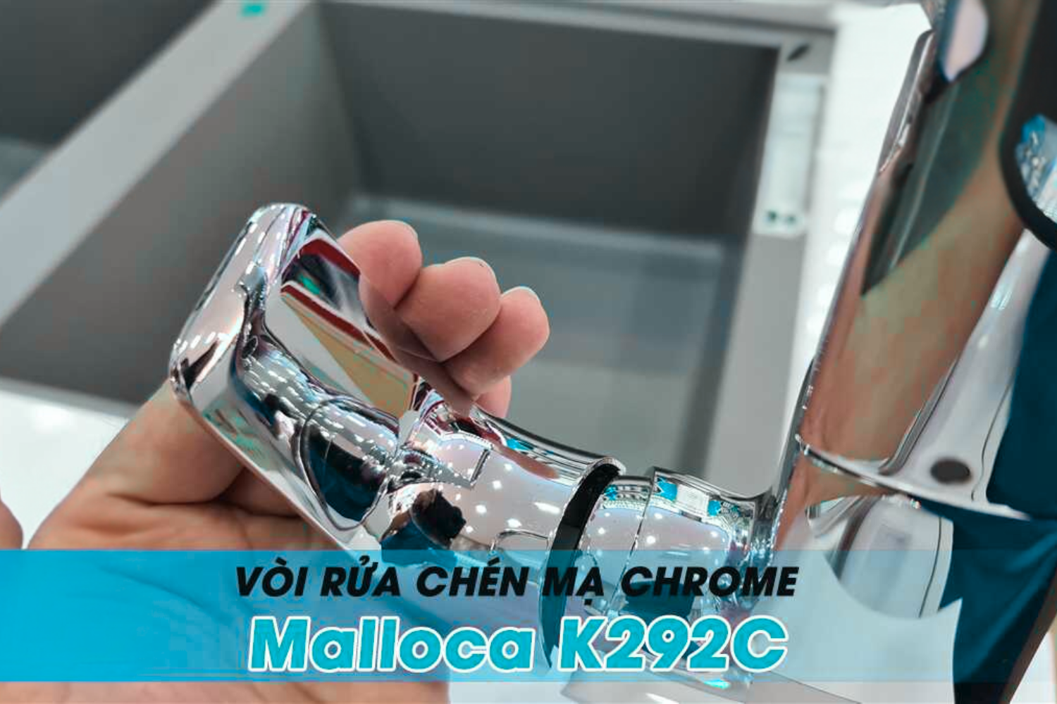 Cần gạt của Malloca K292C được thiết kế với kích thước vừa vặn, hài hòa với tổng thể